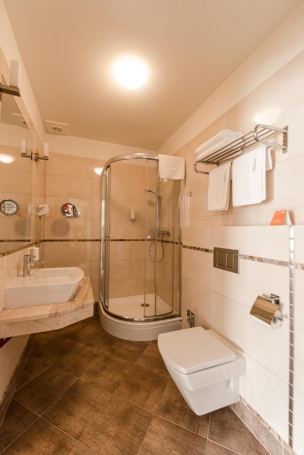 Elbrus & Wellness Hotel 3*